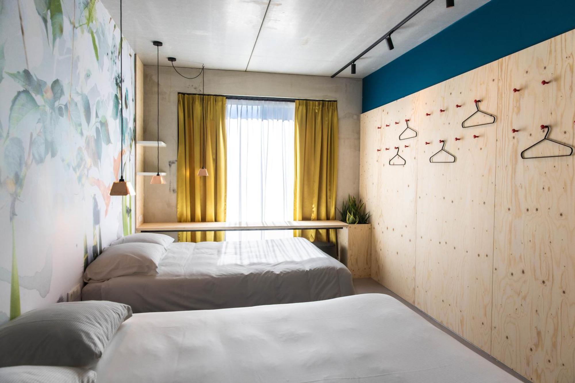 Moloko, Modern Designed Sleep & Shower Hotel In City Center, Digital Key By Sms เอนส์เคอเด ภายนอก รูปภาพ