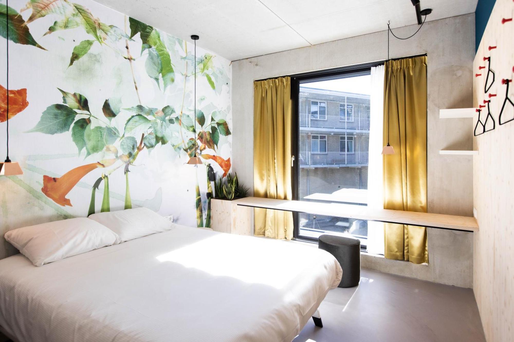 Moloko, Modern Designed Sleep & Shower Hotel In City Center, Digital Key By Sms เอนส์เคอเด ภายนอก รูปภาพ