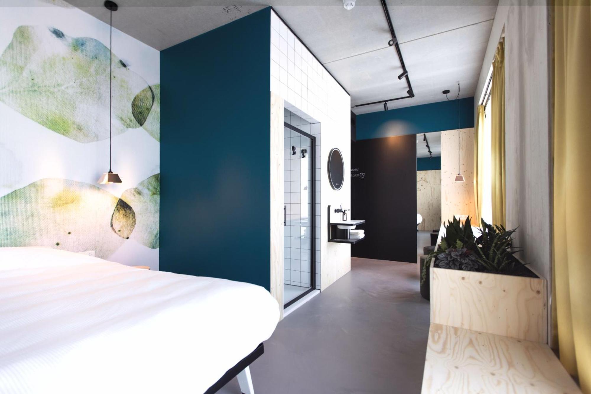 Moloko, Modern Designed Sleep & Shower Hotel In City Center, Digital Key By Sms เอนส์เคอเด ภายนอก รูปภาพ